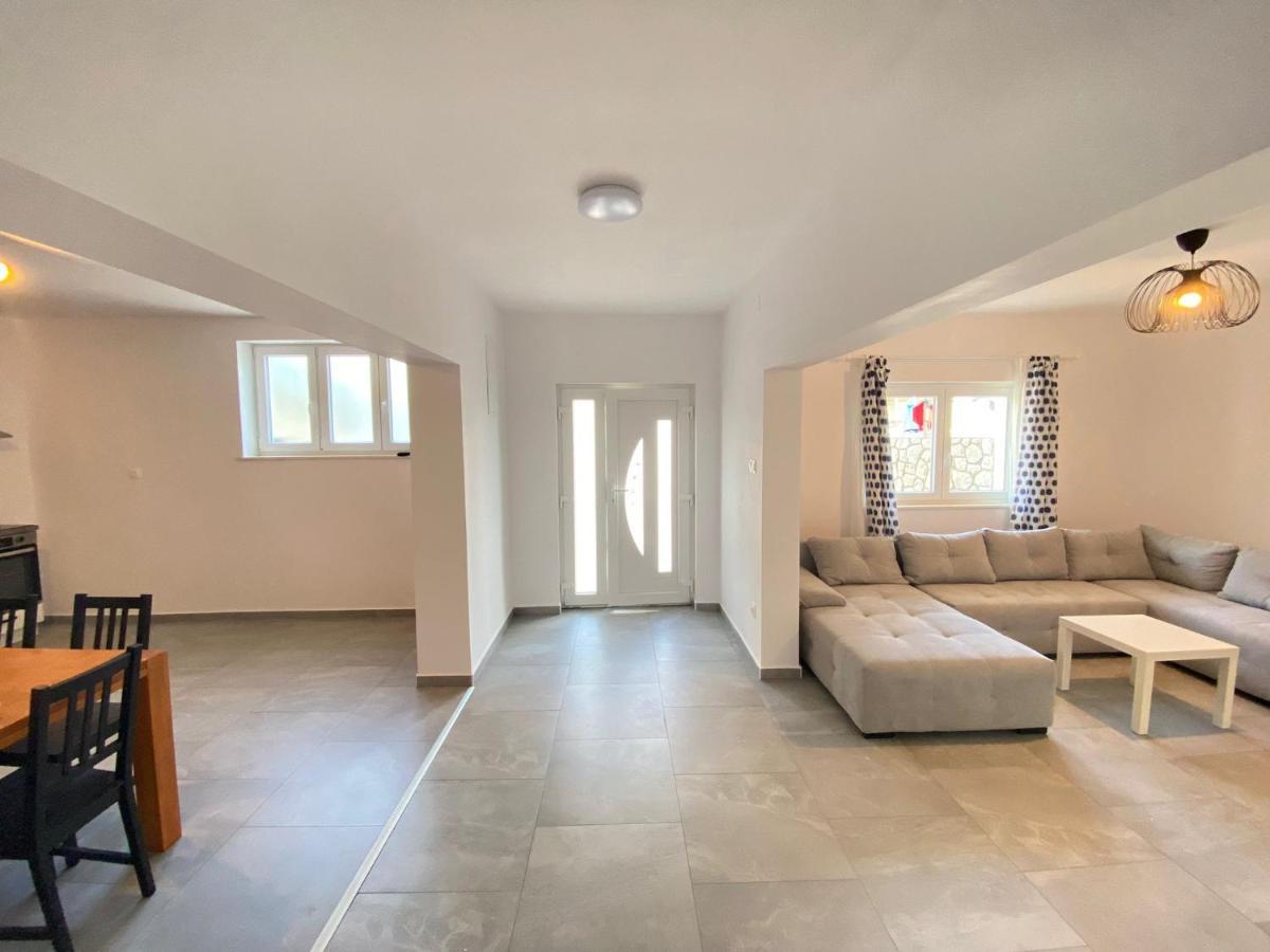 Ferienwohnung Krasa Escape Novi Vinodolski Exterior foto